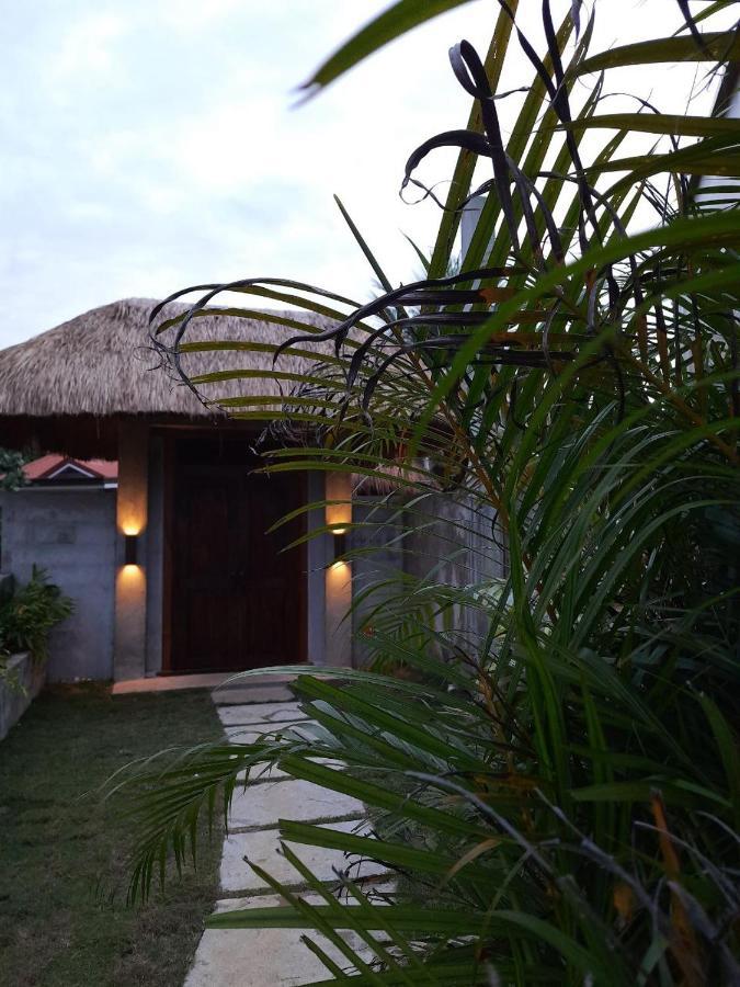 Villa Juan - A Beach Front Villa In General Luna Siargao Dış mekan fotoğraf